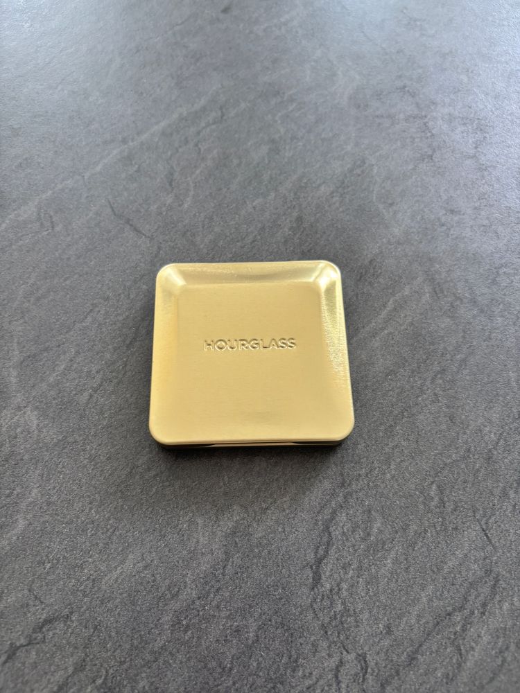 Hourglass Eyeshadow Palette imagen 2