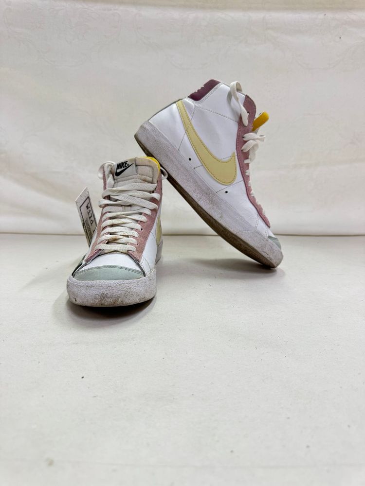 Nike Nike Blazer pelle bianche Eur 37.5 UK 4 US 6.5 product image