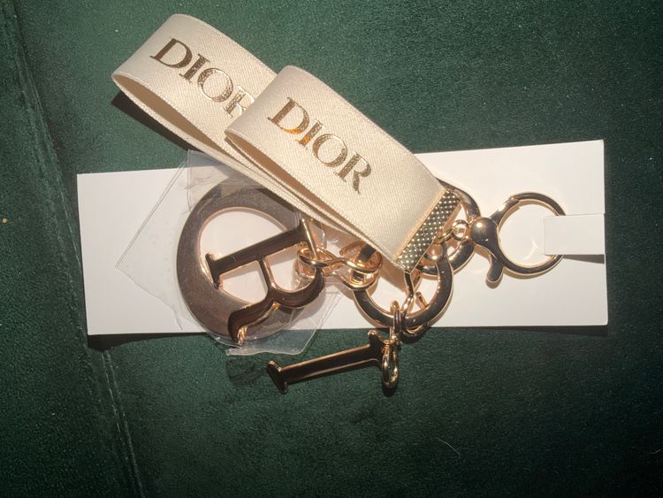Dior Keychain With Ribbon in box image 1