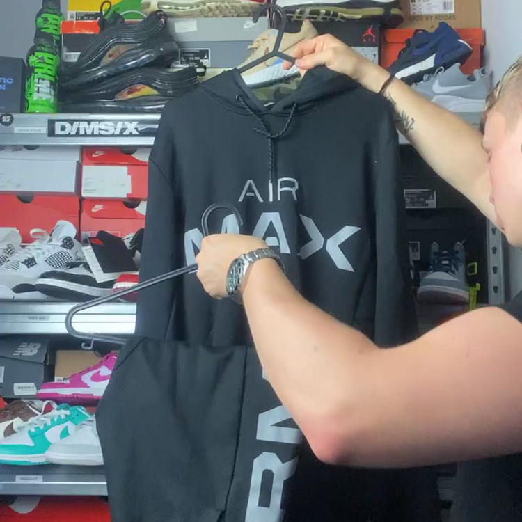 Nike arimax trackie  product image