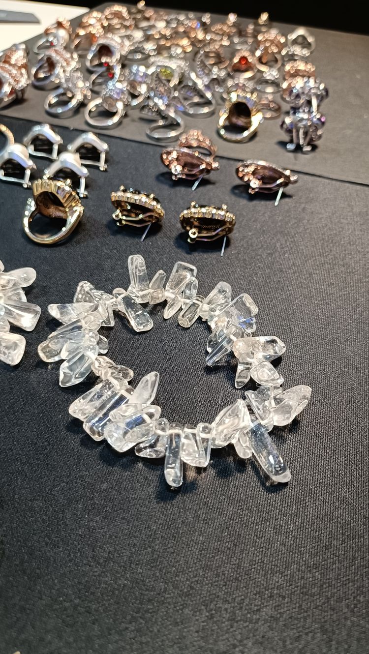 Clear Crystal Chip Bracelet With Black Pouch