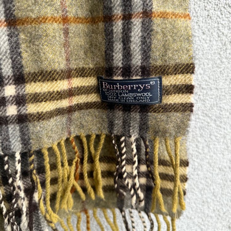 Burberrys Lambswool Scarf image 3