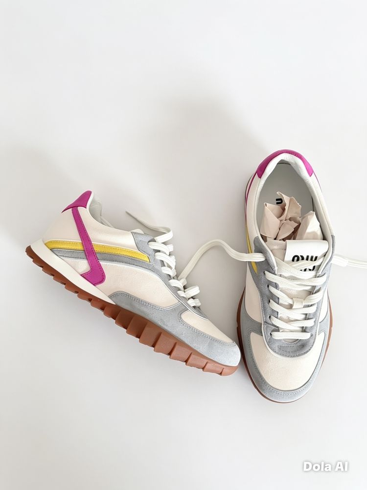 Immagine di Miu Miu Sneakers Authentic 5