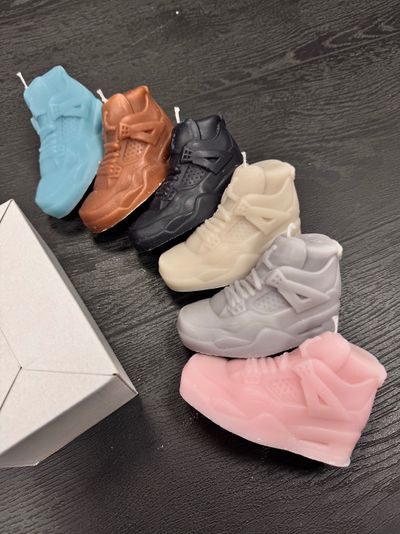 Jordan 4 Scented Sneaker Candle (BROWN)