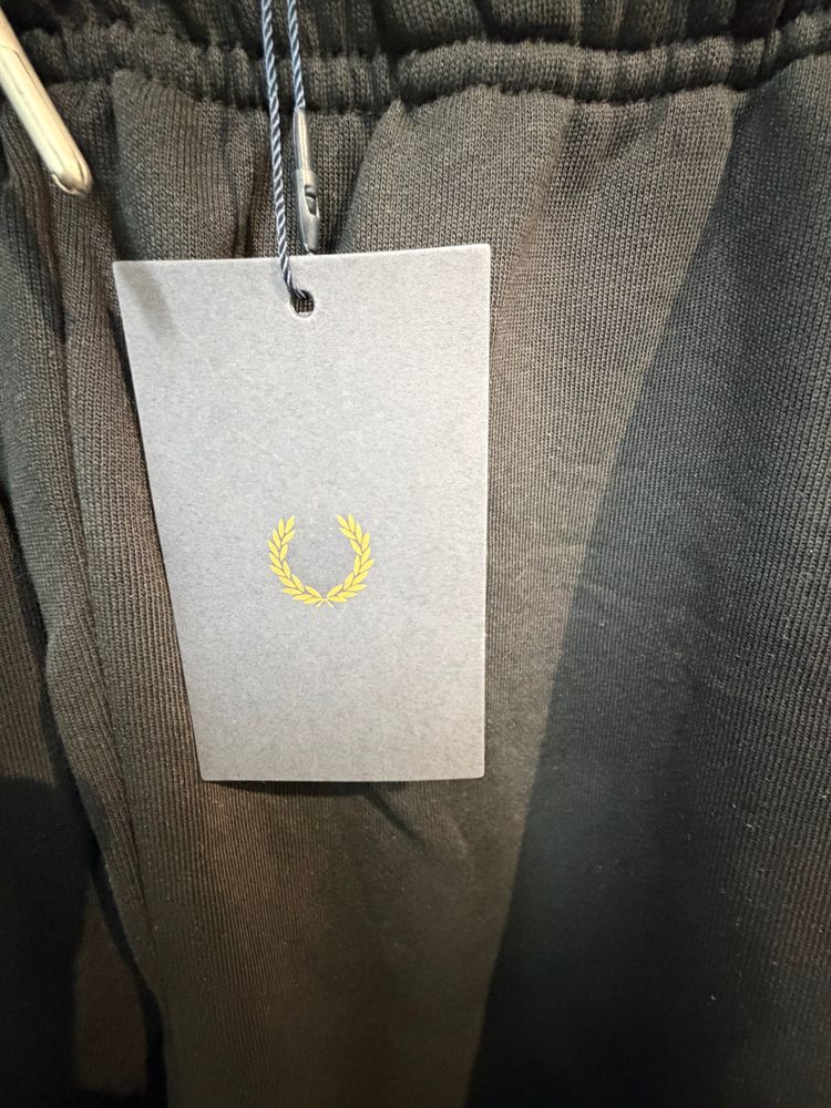 Fred Perry Classic Black Sweatpant image 2