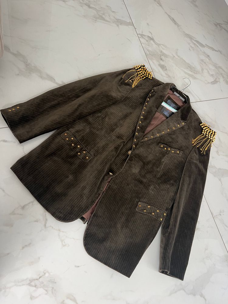 Brown Velvet Blazer With Eye Patch Detail image 3