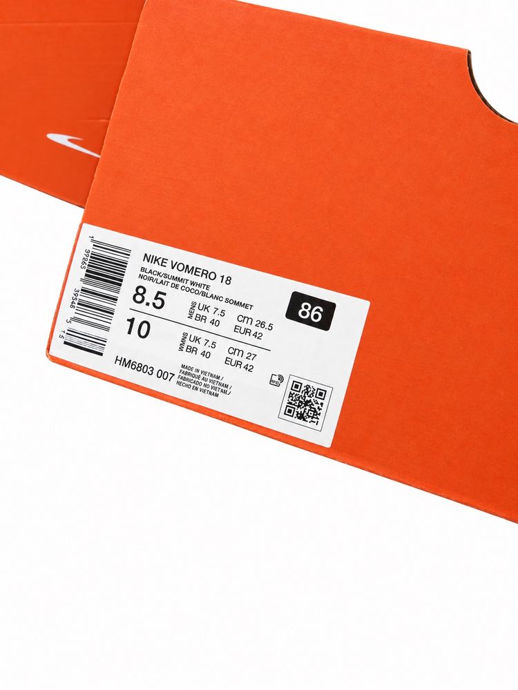 Immagine di Nike Vomero 18 Running Shoes 3