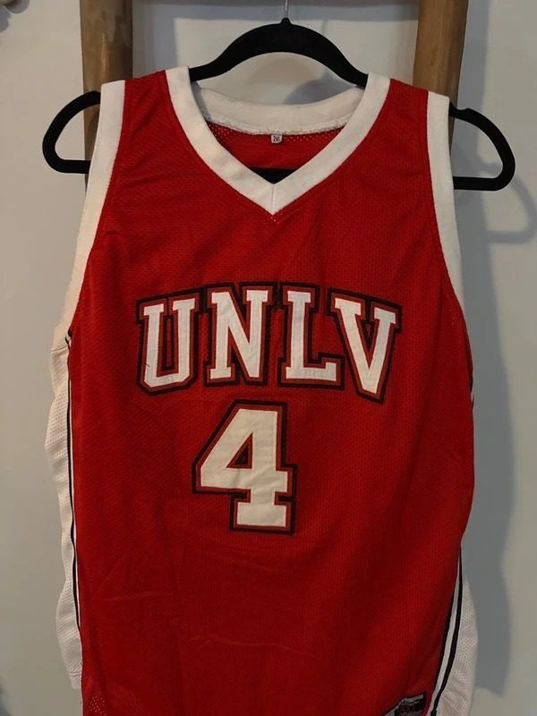 Red Basketball Jersey With Unlv And Number 4 imagen 2