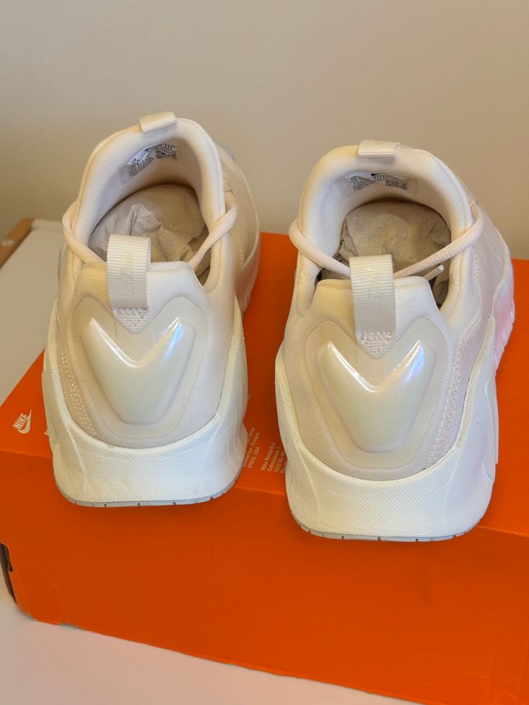 Nike Free Metcon 6 Women'S Sneakers imagen 4