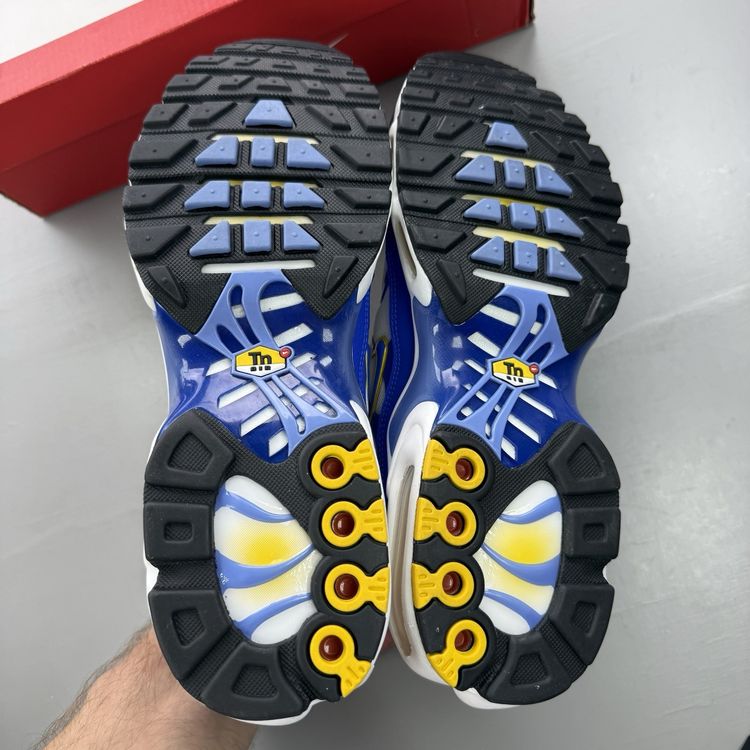Size 8 - Nike Air Max Plus TN White Lyon Blue Varsity Maize Trainers IF6224-100 image 5