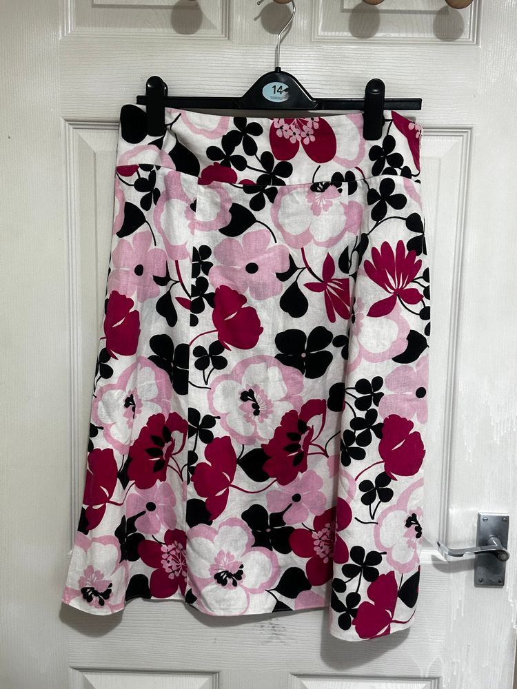 M&Co. M&Co. Floral Skirt product image