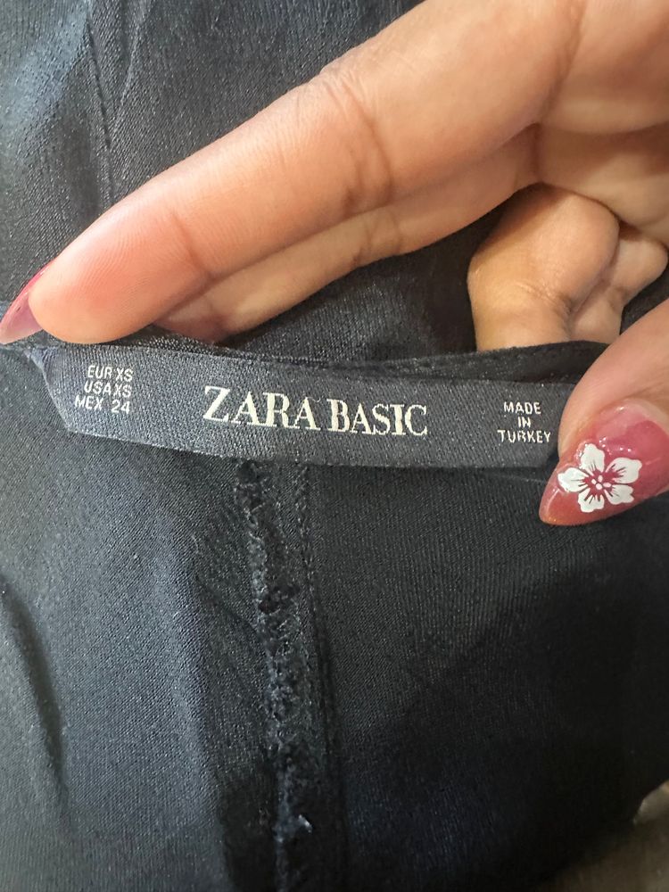 devil wears prada | small/medium old zara black cami top 2