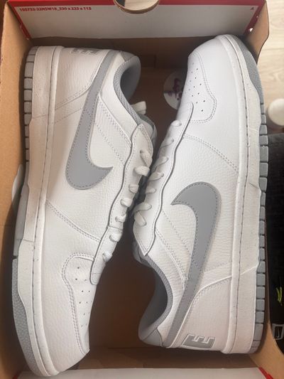 Nike Big Nike Low UK12