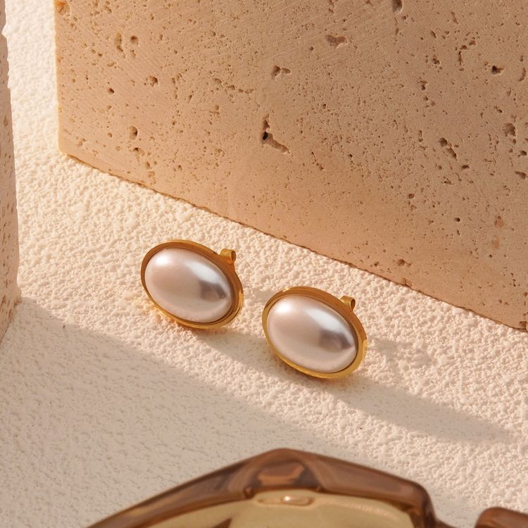 Gold-Tone Stainless Steel Jewelry Set With Pearl Accents image 4