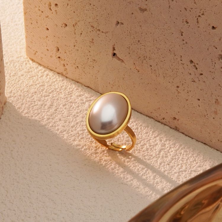 Gold-Tone Stainless Steel Jewelry Set With Pearl Accents image 5