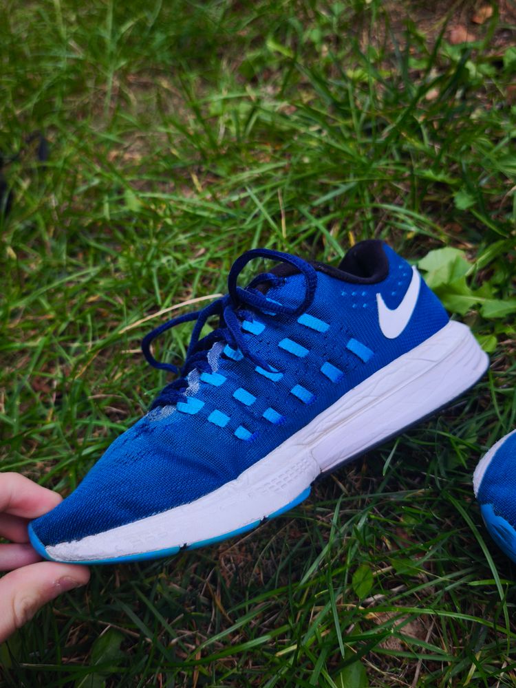 Nike Blue Running Shoes image 9