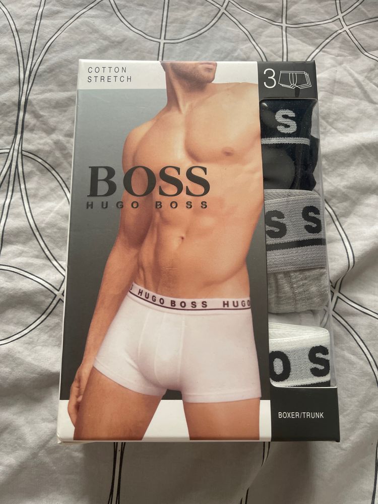 Hugo Boss Men'S Boxer size S 3 in box
