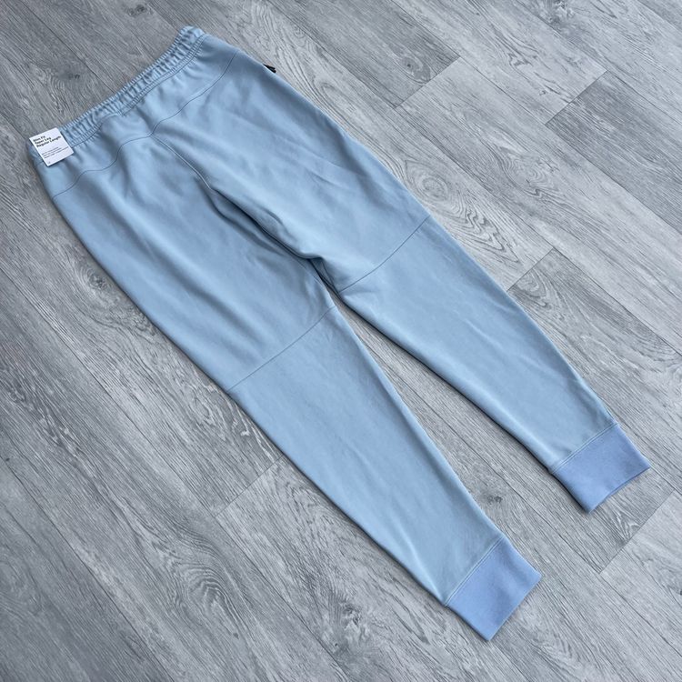 Immagine di Nike Tech Fleece Essentials Slim Pants Sweatpants Joggers - Light Blue [DD5293-440] 4