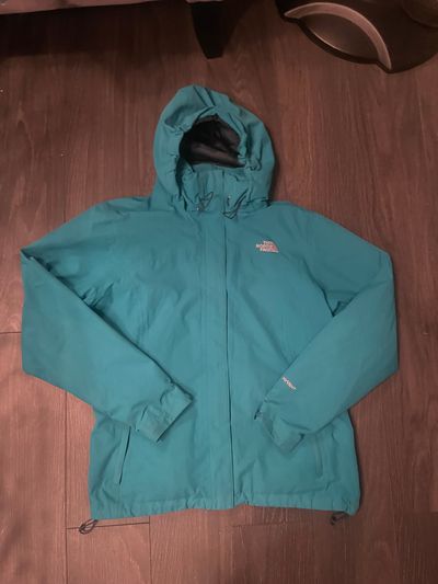 Turquoise Hyvent North Face Raincoat