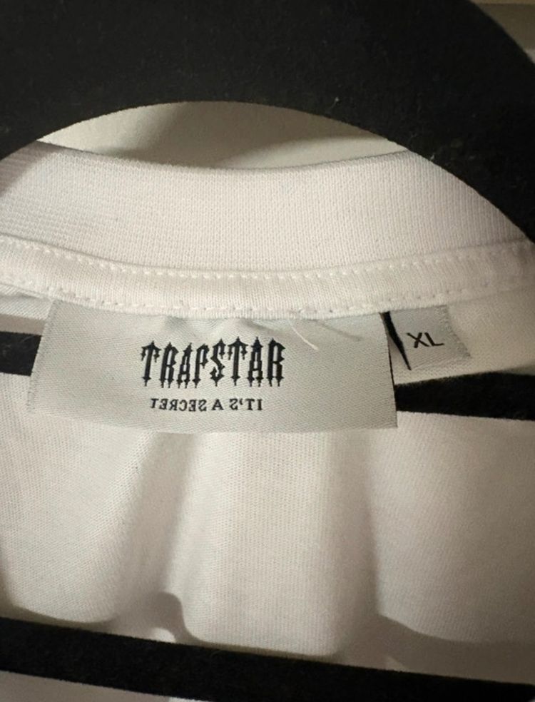Trapstar White Graphic T-Shirt 2