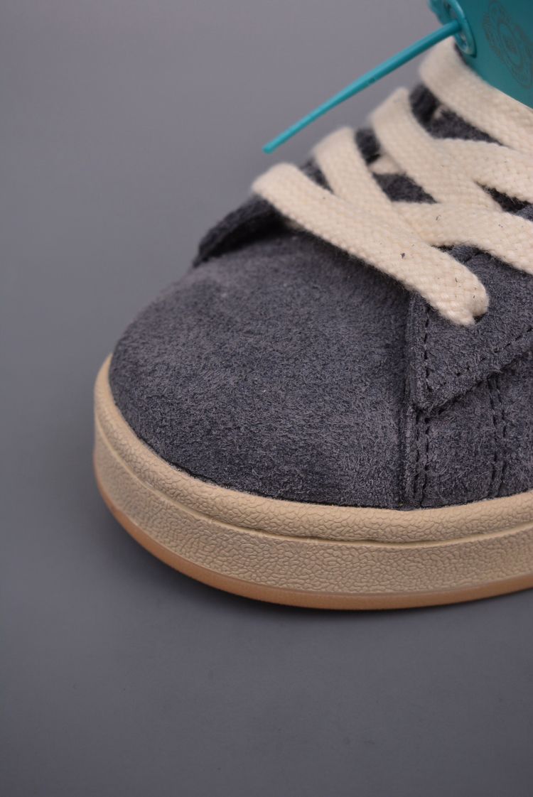 Adidas Sneakers image 3