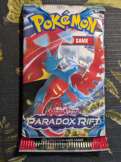 Pokémon Scarlet & Violet Paradox Rift Trading Card Game Booster Pack