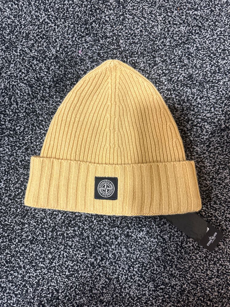 Stone Island Stone Island Ribbed Knit Beanie Hat product image