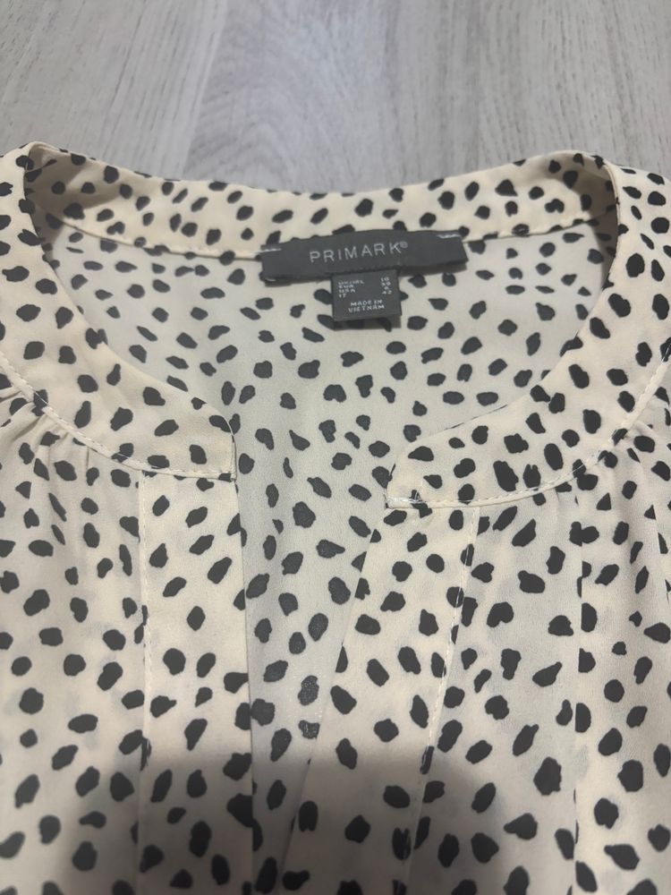 Primark Primark sleeveless spotted blouseark blouse product image