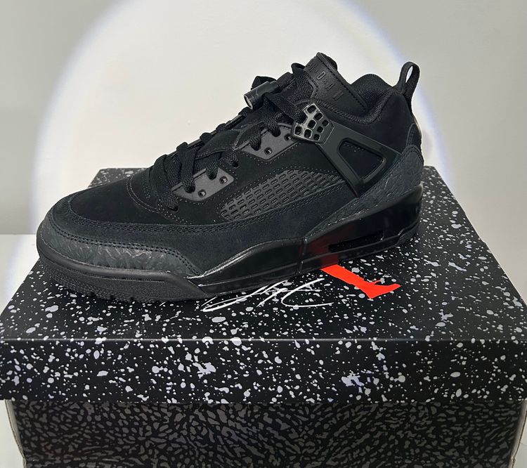 Jordan spizike size 8 