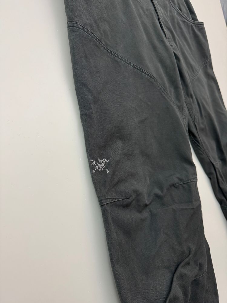 Arc'teryx Spotter Pant Men's 34 Grey image 2