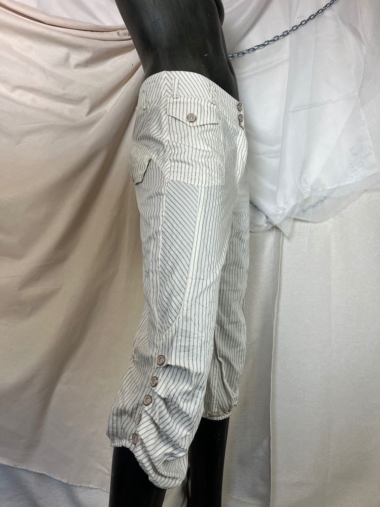Striped Cropped capri  image 4