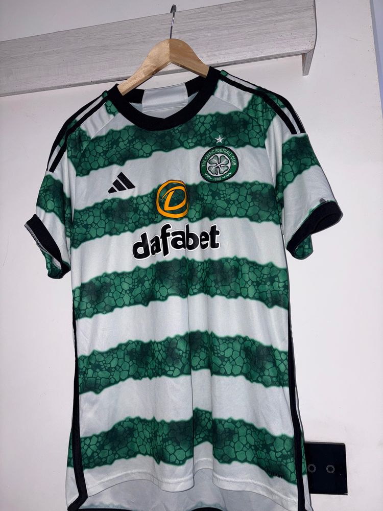 Adidas Celtic Football Club Soccer Jersey image 1