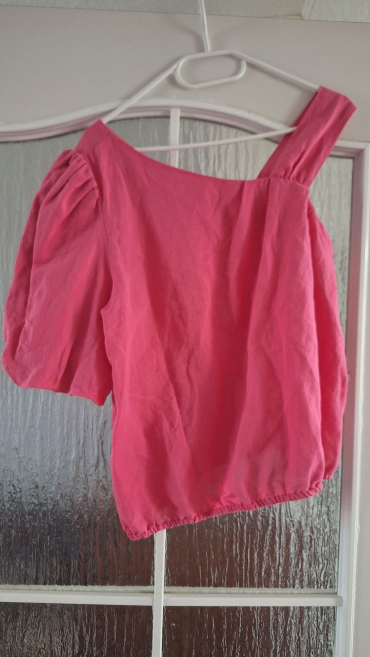 Mint Velvet Mint Velvet Pink One-Shoulder Top product image