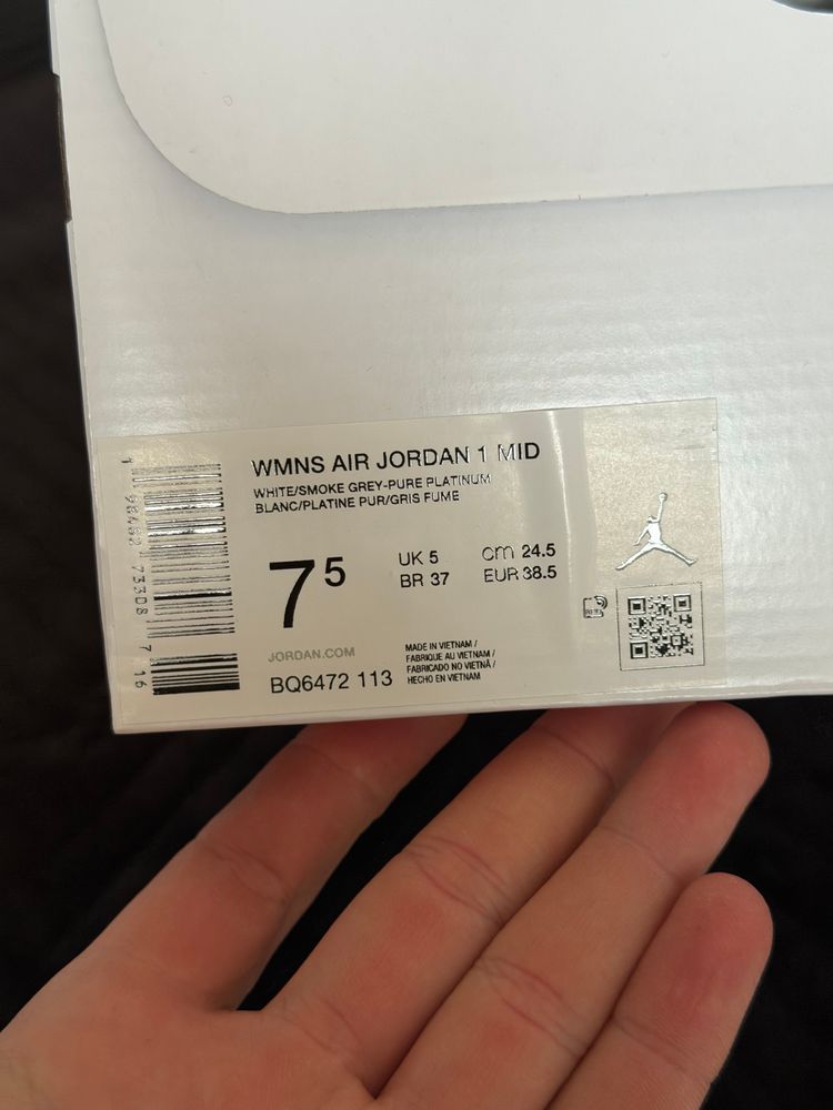 Wmns Air Jordan 1 Mid Sneakers szare białe grey fog  image 6