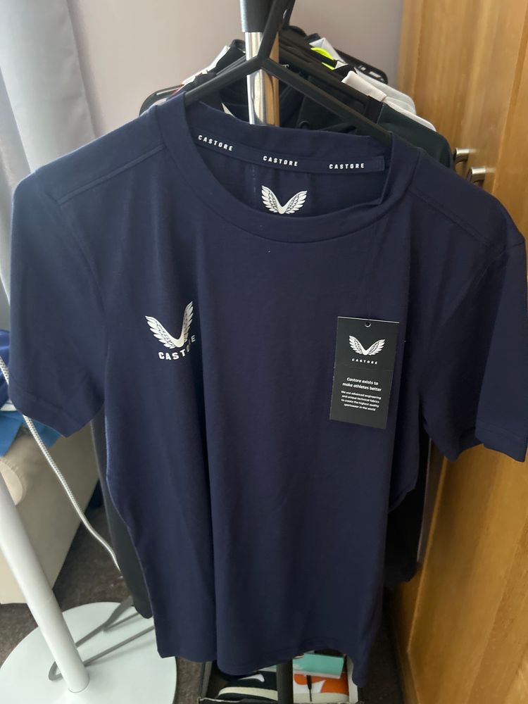 Castore Navy Blue T-Shirt image 1