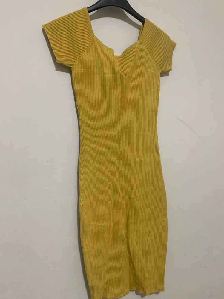 SHEIN Yellow Ribbed Knit Dress product image