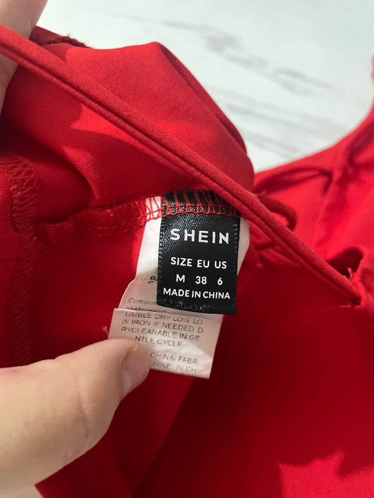 Red Crop Top image 3