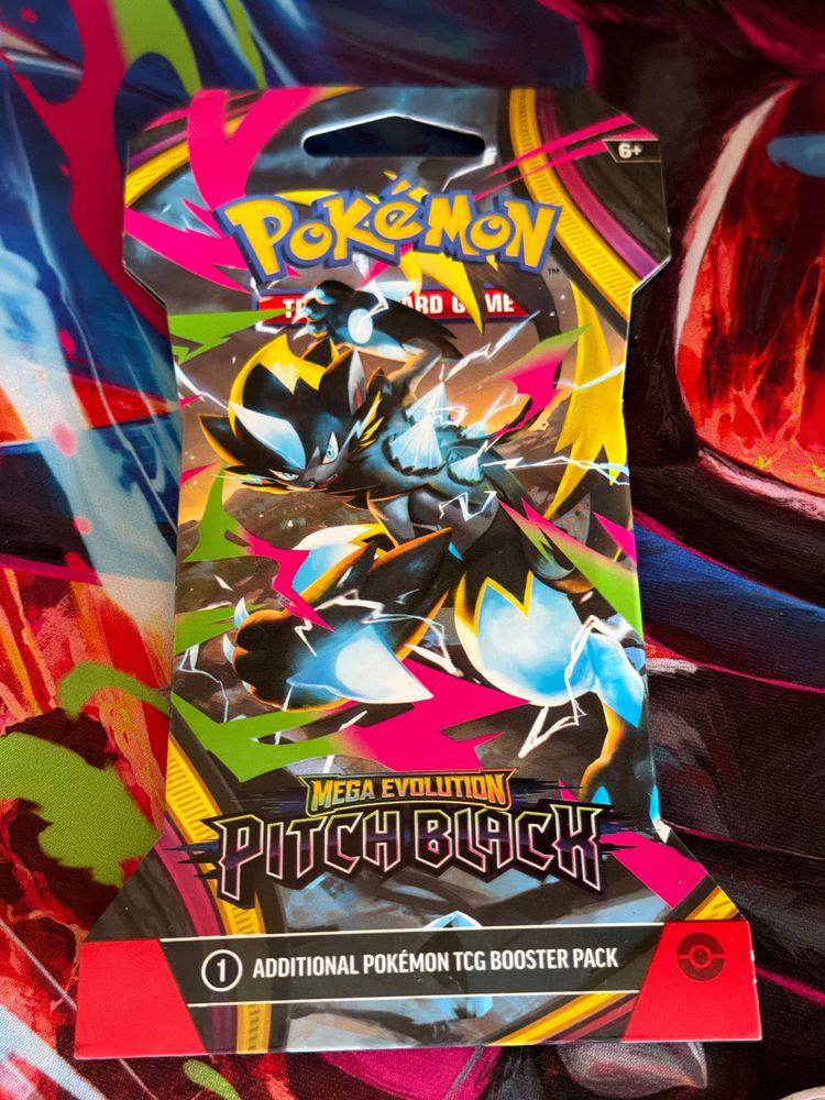 Pokémon Tcg Mega Evolution Pitch Black Booster Pack imagen 1