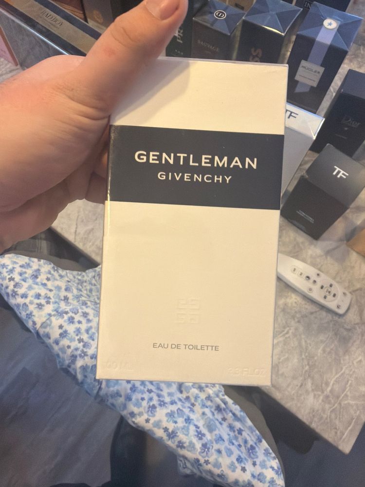 Gentleman Givenchy Eau De Toilette image 1