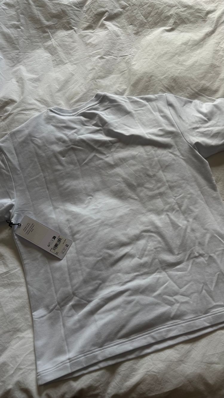 Alo White T-Shirt image 6