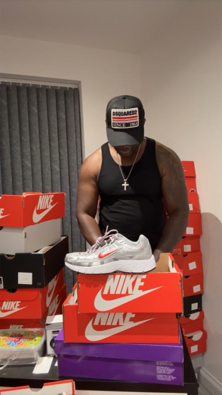 Immagine del prodotto Nike NIKE P6000 - UK 3 NEW NO BOX LID