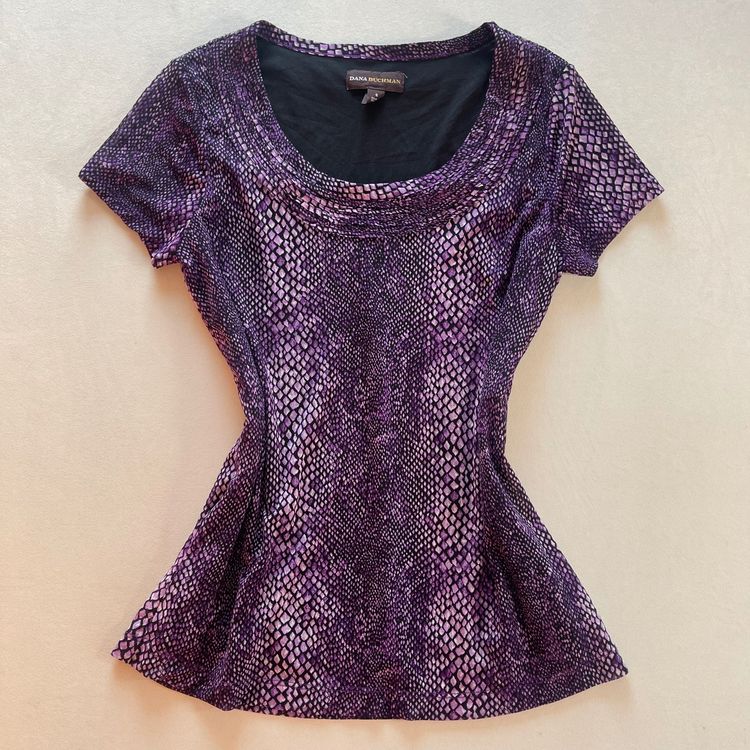 Dana Buchman Purple Patterned Short Sleeve Top