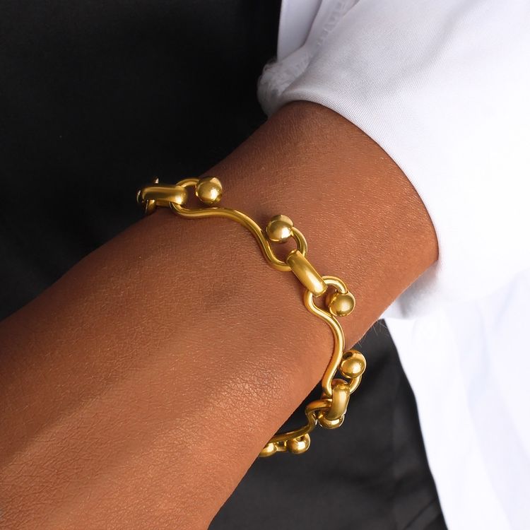 Gold-Tone Necklace And Bracelet Set image 8
