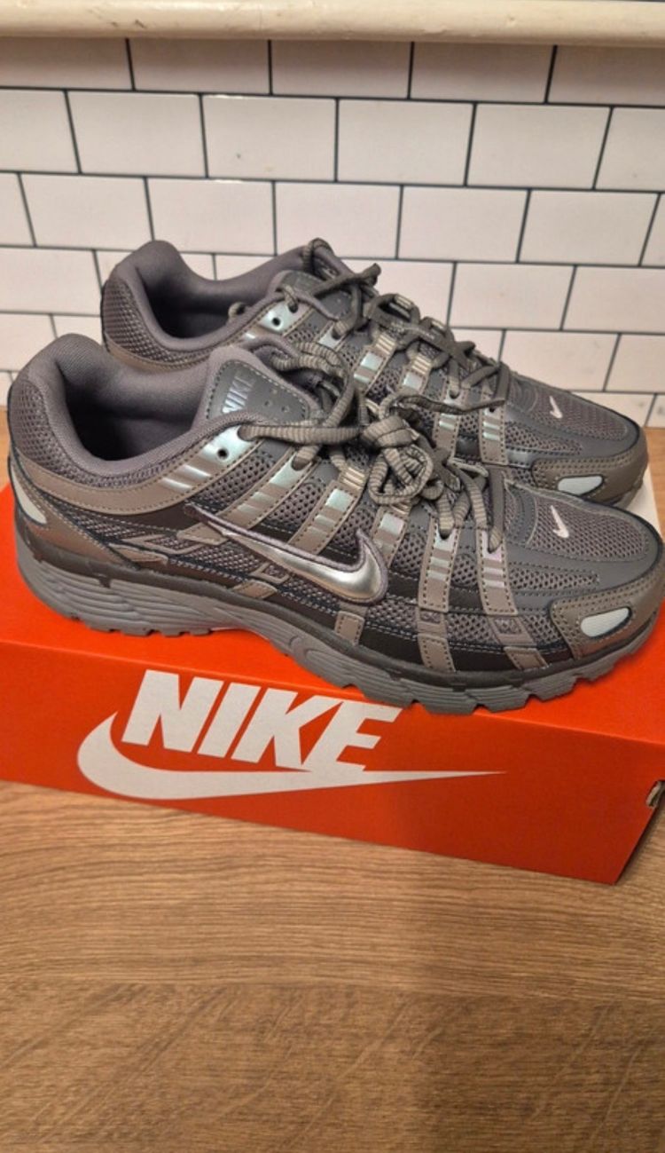 Nike p6000