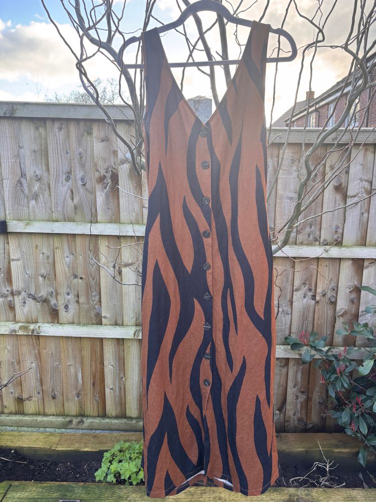 Warehouse Patterned Sleeveless Dress