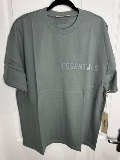 Essentials T-Shirt - Sycamore