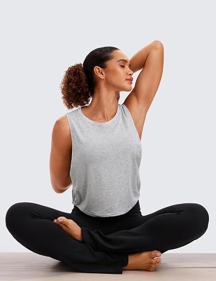 Grey Sleeveless Workout Tank Top image 2