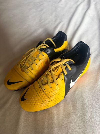 Nike Yellow And Black Football Boots