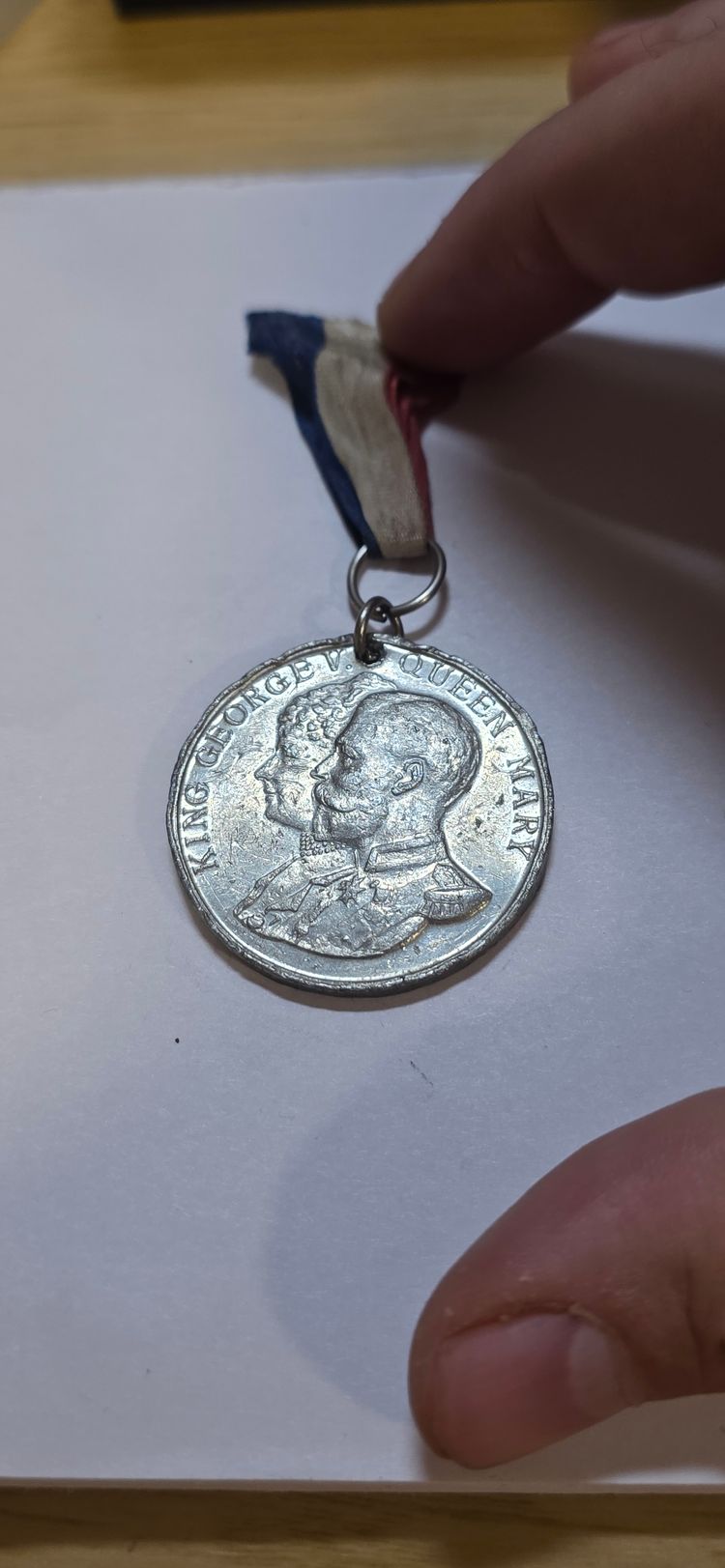 Silver Jubilee Commemorative Medal £4