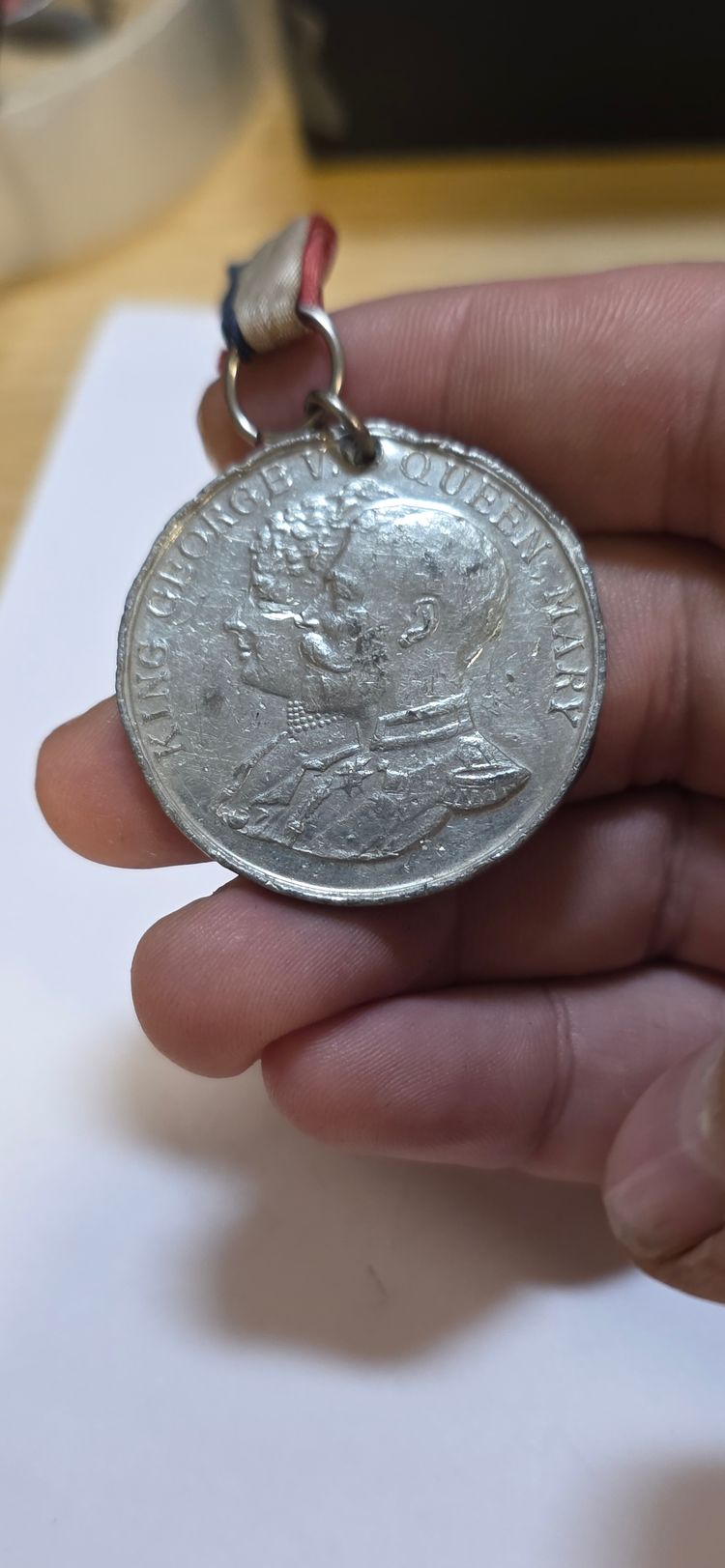Silver Jubilee Commemorative Medal £4 4